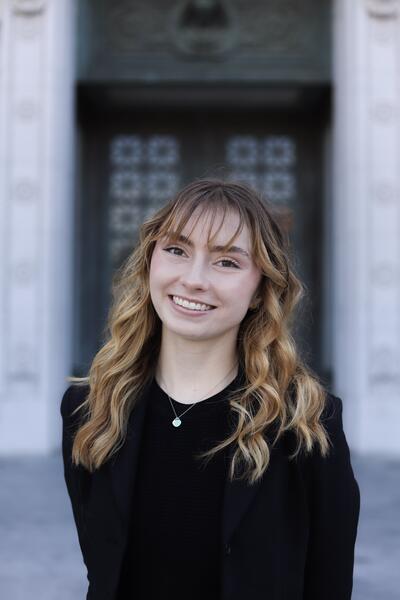 Profile picture of Ariana Kretz